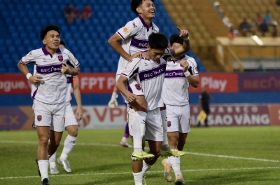 Tân binh ĐT Việt Nam ghi điểm cực mạnh với HLV Kim Sang Sik