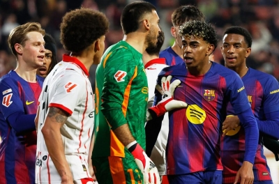 Barca bị UEFA  điều tra, đối diện án phạt nặng tại châu Âu