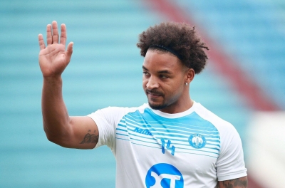 Xuân Son hỏng pen trong ngày tái xuất V-League