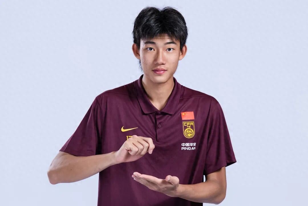 Sự tất yếu trong ngẫu nhiên: Triệu Tùng Nguyên được triệu tập vào đội tuyển quốc gia – Bóng đá trẻ Trung Quốc đón nhận hy vọng mới và hệ sinh thái mới