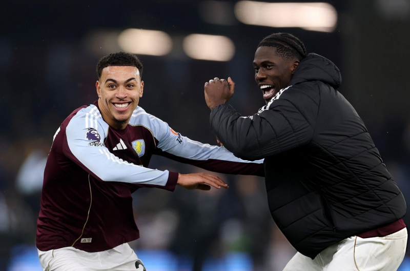 Lộ diện 'hung thần' khiên MU ôm hận