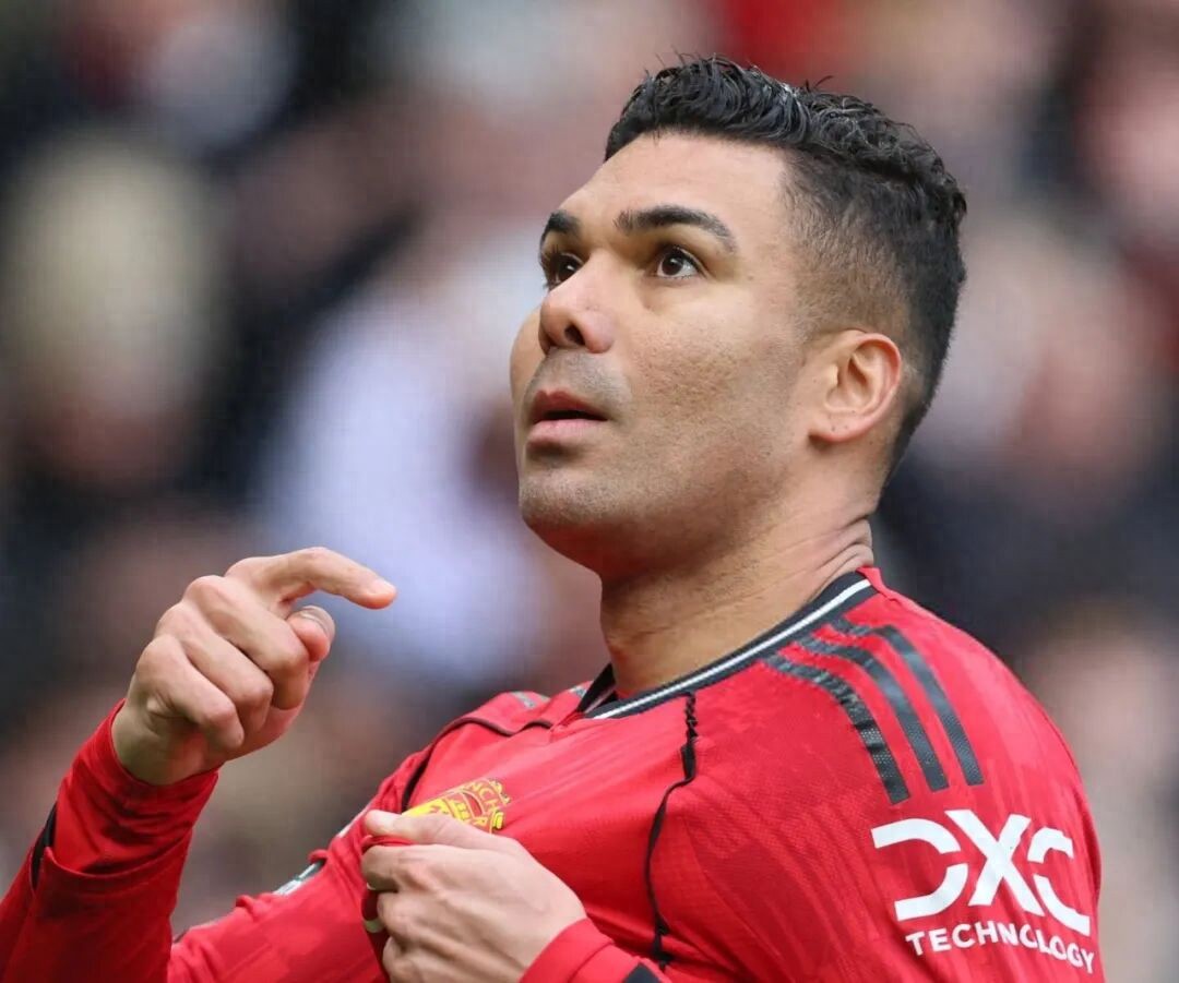 Chia tay trong êm đẹp! Manchester United xác định không muốn gia hạn với Casemiro, mua hai tiền vệ ở hè để thúc đẩy thay đổi giữa cầu thủ mới và cũ