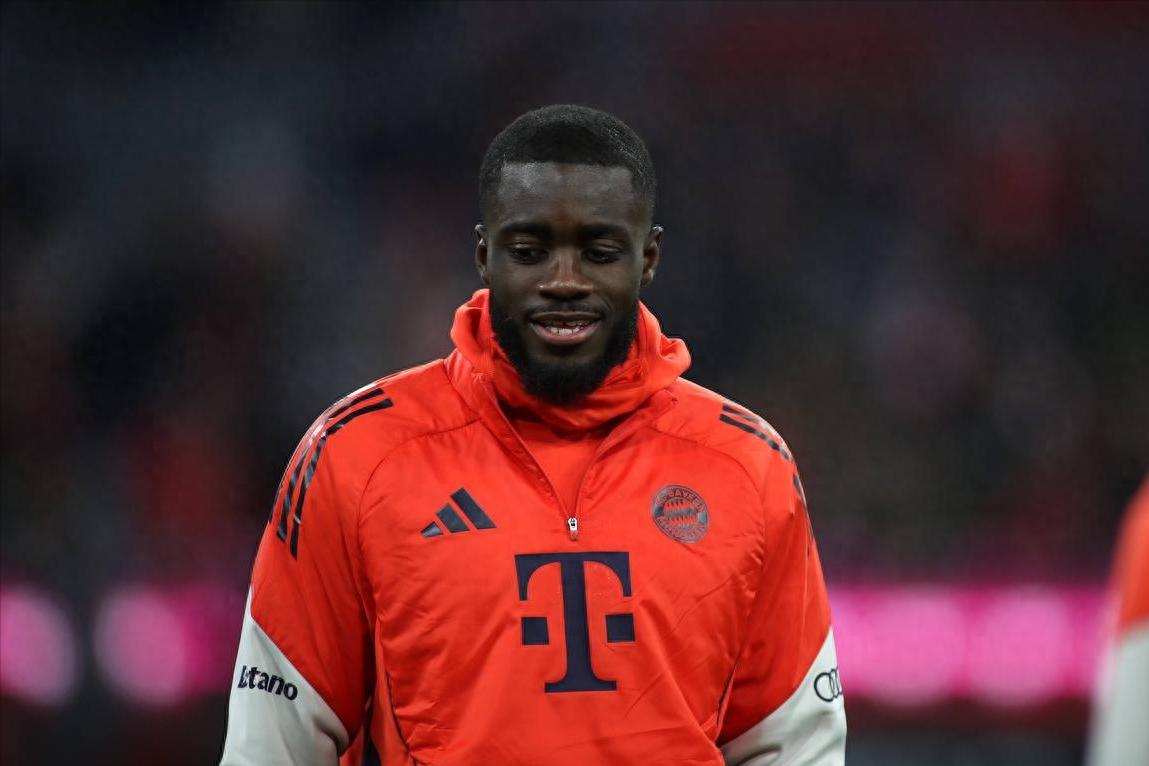 Sư tử mở miệng lớn thành công? Bayern đã đạt được thỏa thuận gia hạn với Upamecano, từng yêu cầu 20 triệu euro phí ký hợp đồng