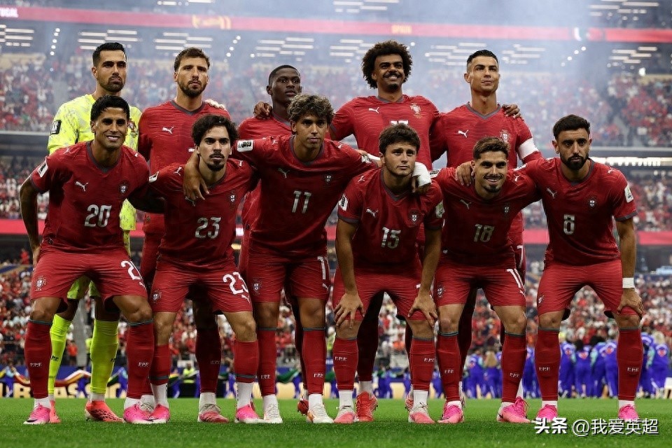 Tân huấn luyện viên điểm binh! Bồ Đào Nha công bố danh sách 25 cầu thủ: Cristiano Ronaldo 41 tuổi được triệu tập, kéo dài sự nghiệp 23 năm tại đội tuyển quốc gia