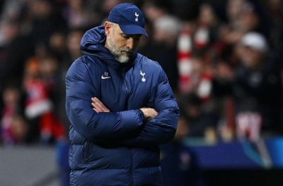 Thảm bại 2-5, lãnh đạo Tottenham họp khẩn về tương lai HLV Tudor