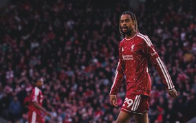 Liverpool "chết chìm" với cặp đôi trị giá 250 triệu euro
