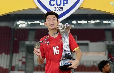 Trung vệ U23 Việt Nam sẽ không gia nhập dải ngân hà của V-League