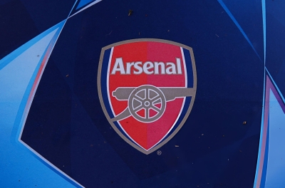 CHÍNH THỨC: Arsenal ký hợp đồng với đội trưởng tuyển Anh