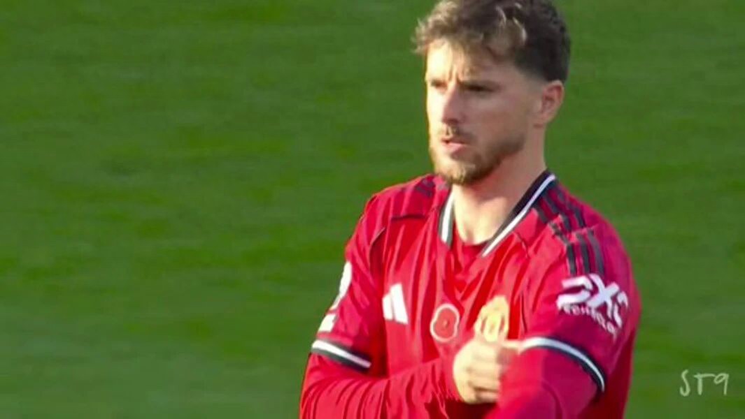Việc Mason Mount trở lại có thể bị trì hoãn thêm, nếu không bán vào mùa hè này thì còn chờ đến khi nào! Tình trạng chấn thương tại Manchester United buộc trợ lý huấn luyện viên phải ra sân