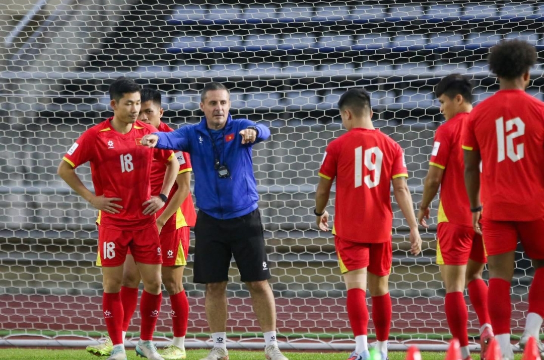 Chuyên gia Pháp lên tiếng về tương lai bóng đá Việt Nam