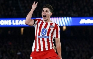 Alvarez tiết lộ sốc về pha đá phạt nhấn chìm Barca