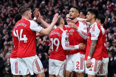 Ngôi sao toàn năng của Arsenal khiến Chelsea ôm hận