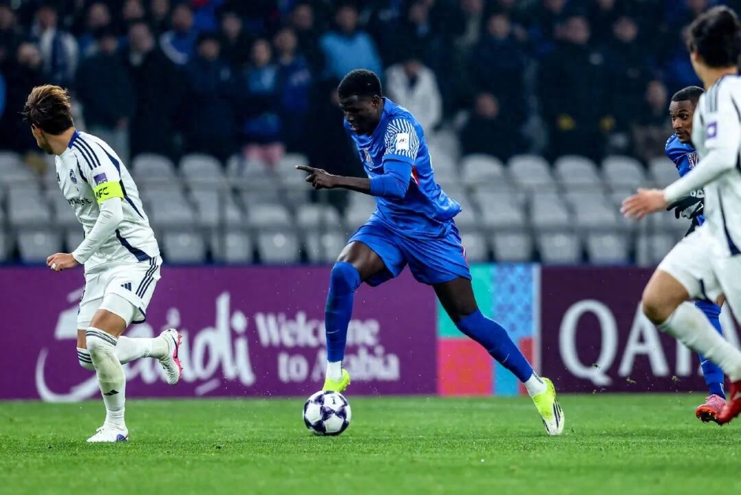 Khởi đầu mùa giải mới đánh dấu việc bị loại khỏi AFC Champions League, đội hình mới của Shenhua vẫn cần được mài giũa