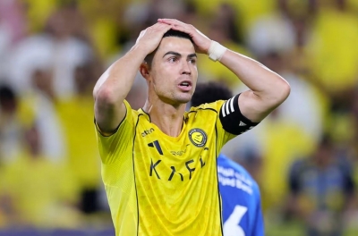 NÓNG: Al Nassr của Ronaldo liên tiếp nhận 2 đòn giáng cực nặng