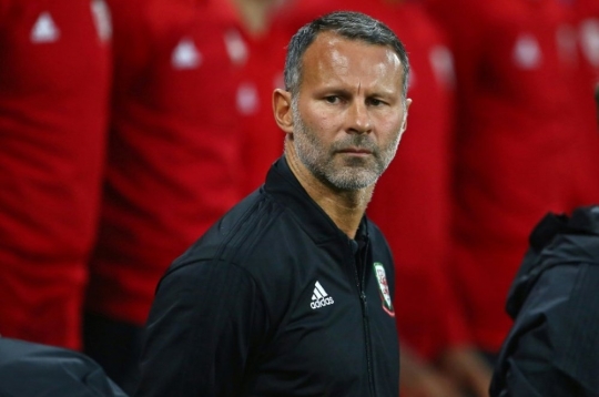 Ryan Giggs gửi yêu cầu đặc biệt tới Man United về “truyền nhân Ronaldo”