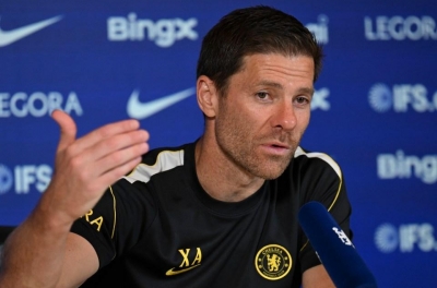 Xabi Alonso chỉ thẳng 1 ngôi sao Chelsea đủ sức sánh ngang Haaland