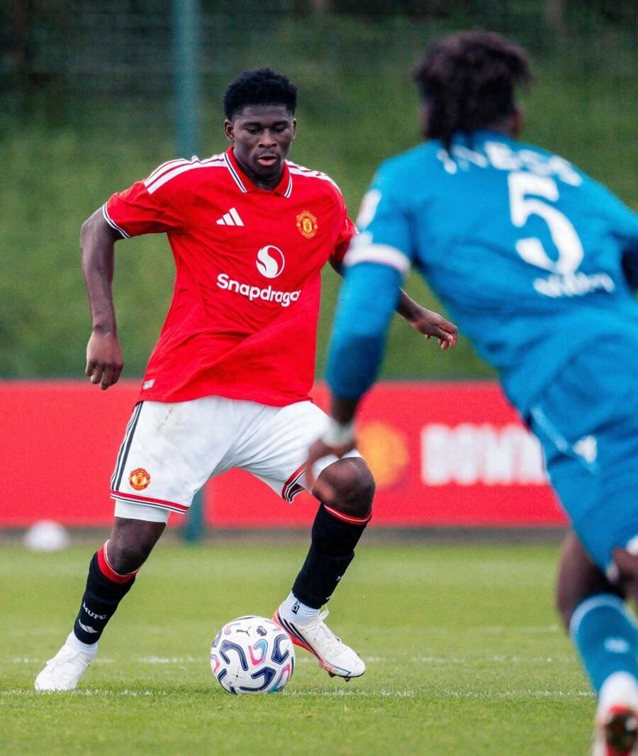 Baleba đã hoàn toàn bình phục và có lần đầu ra sân cho Man United, De Ligt cũng tái xuất thành công! Vẫn còn ba người vắng mặt vì chấn thương.
