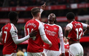 Cuộc đua vô địch Ngoại hạng Anh: Ai còn chê Arsenal không biết tấn công?