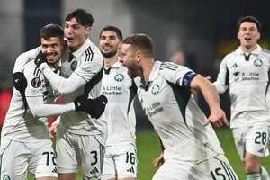 Một số liệu thống kê từ mỗi đội thi đấu tại vòng play-off knockout Europa League lượt về