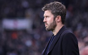 Carrick có thể thực hiện thay đổi quan trọng sau khi MU gục ngã trước Newcastle