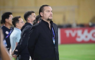 HLV châu Âu nhiều lần gây bão phát ngôn ở V.League