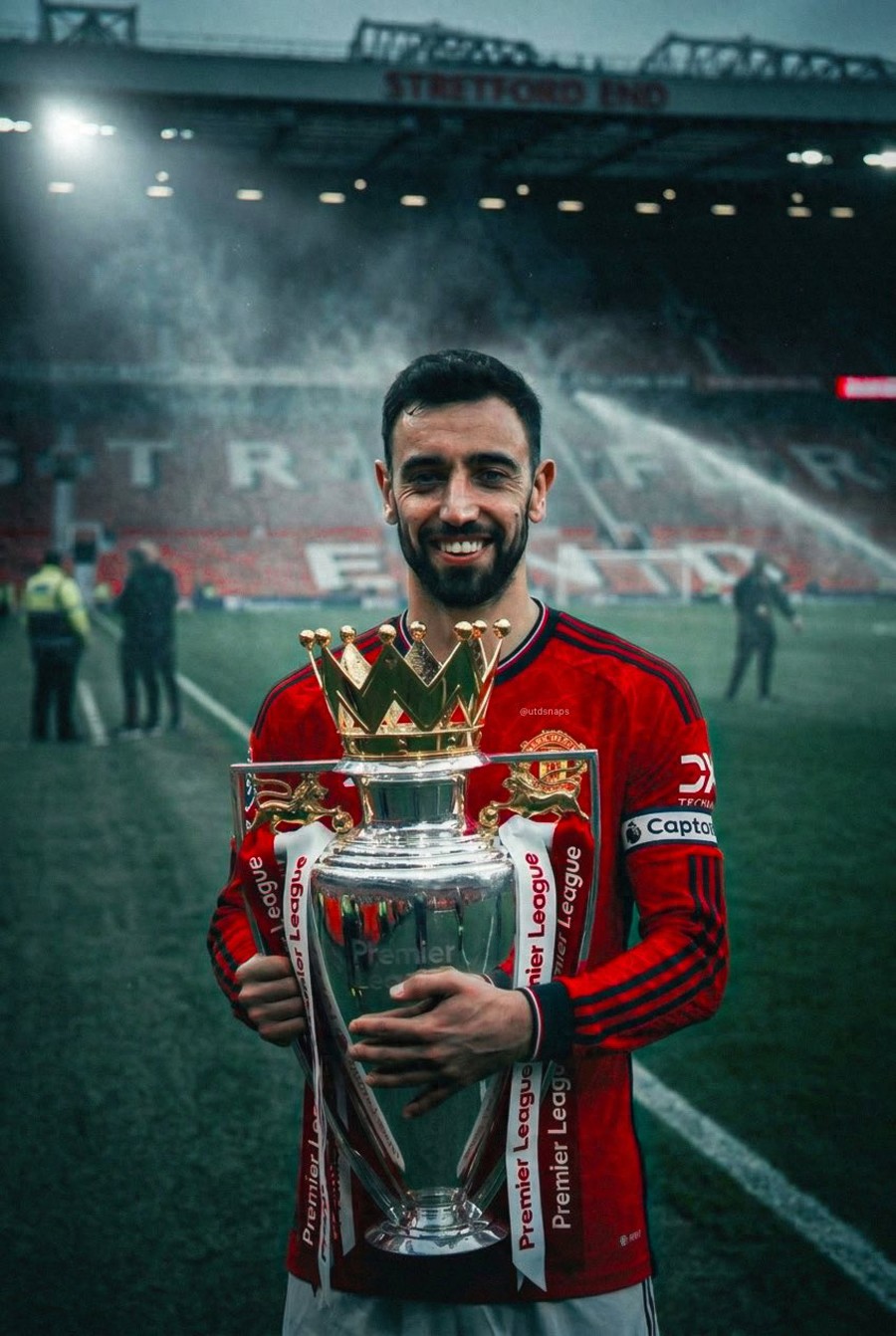 Carrick tin tưởng Manchester United sẽ giành Premier League trong hai năm! Kế hoạch chiêu mộ lớn trong hè, ông Ratcliffe muốn làm chấn động thế giới bóng đá