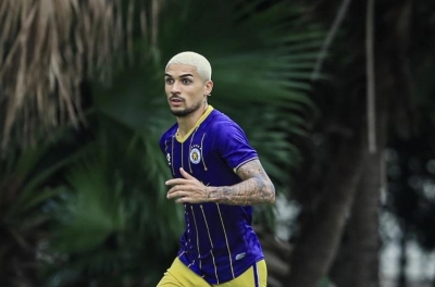 Lịch thi đấu bóng đá hôm nay 17/4: V-League trở lại