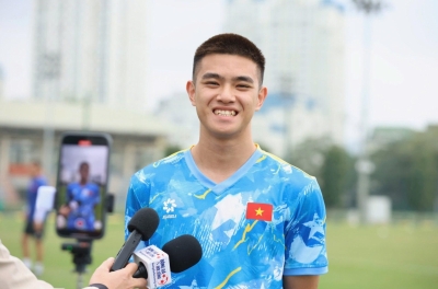 Hậu vệ U19 Việt Nam tuyên bố mục tiêu lớn, không ngại cạnh tranh