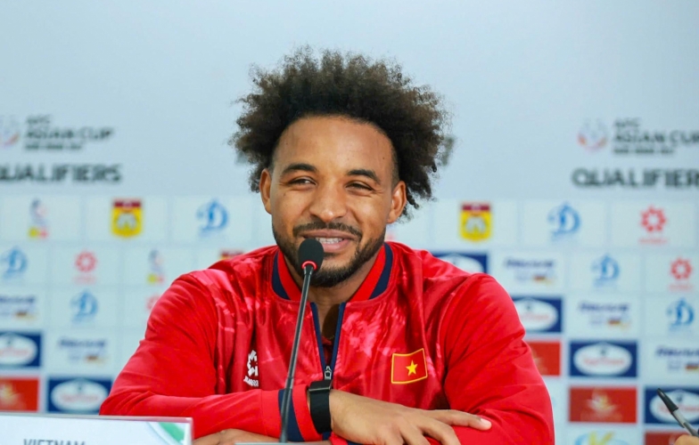 VIDEO: Xuân Son tiết lộ được Hoàng Đức, Quang Hải nhường penalty