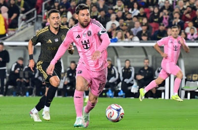 Messi im tiếng, Inter Miami thua đậm ngày ra quân MLS