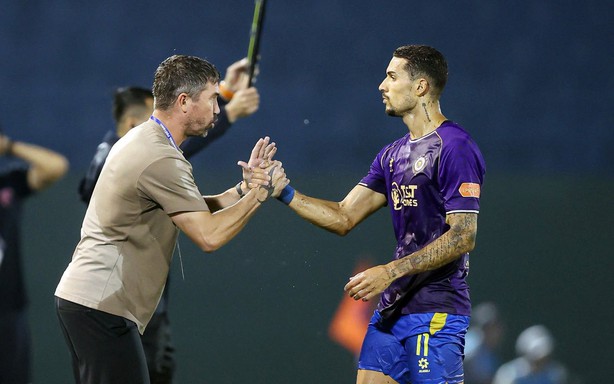Văn Lâm, Văn Thuận có thể khiến Hoàng Hên và Hà Nội FC gặp khó