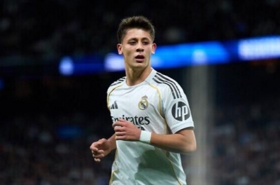 'Thần đồng Real Madrid' cảm thấy không hạnh phúc tại Bernabeu