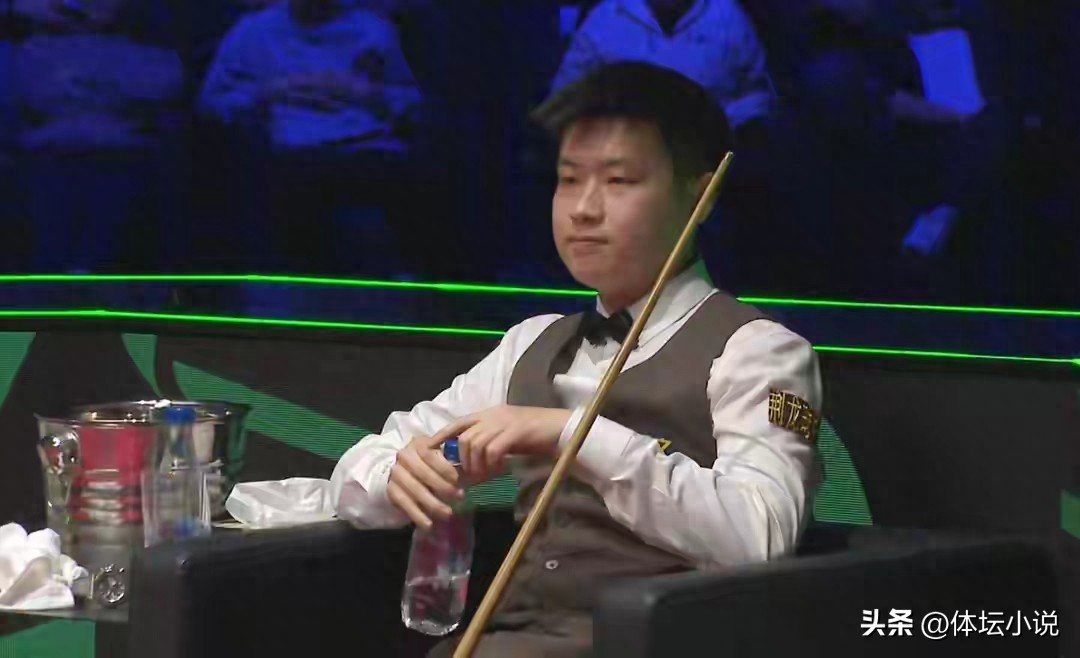 Đêm điên cuồng của Snooker! 9 tay cơ Trung Quốc tiến vào vòng 16, Phùng Tuấn Túc hạ gục Murphy &amp; Viên Tư Tuấn tạo nên cú sốc trước Trump nhỏ