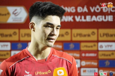 HAGL thắng 2-1 Nam Định, thủ môn Trung Kiên nói lời bất ngờ về cuộc đua trụ hạng