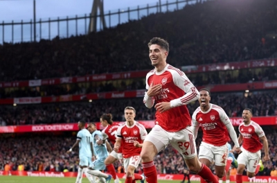 CHÍNH THỨC: Arsenal nhận vinh dự chưa từng có khi vô địch sau 22 năm