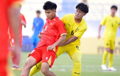 HLV Indonesia: 'Thua 0-4 Việt Nam, Malaysia vẫn rất mạnh'