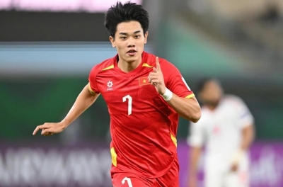 Lý do HLV Kim Sang Sik gạch Đình Bắc khỏi ĐT Việt Nam