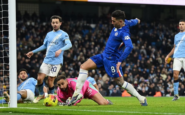 Chelsea và Man City chưa chạm trán nhau ở bán kết cúp FA