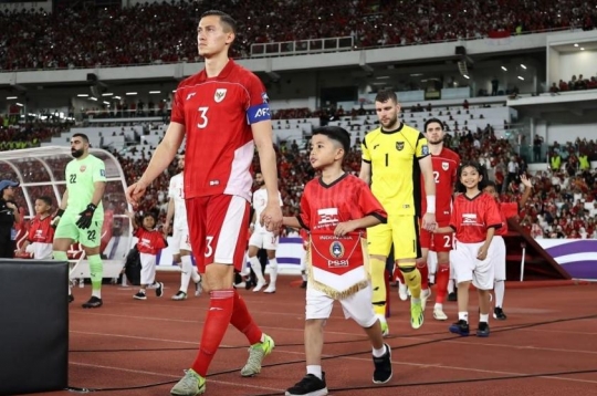Danh thủ Thái Lan thừa nhận điều Indonesia vượt trội cả khu vực trước giờ G FIFA ASEAN Cup