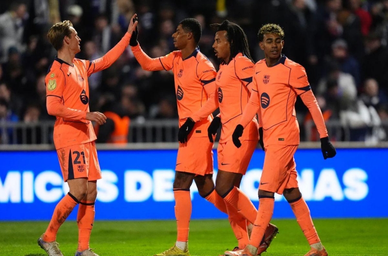 Barca thắng đội hạng 3, vào vòng 1/8 cúp nhà Vua