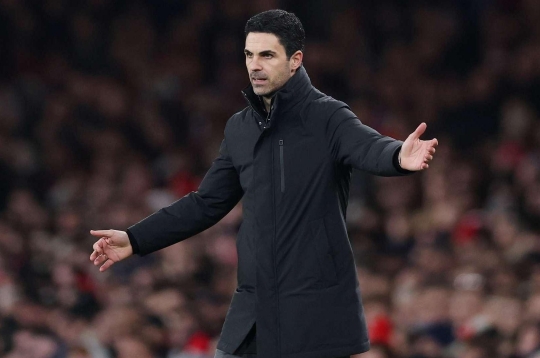 Sau 4 năm, Arteta vẫn không thể làm điều này trước MU