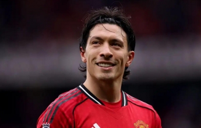Vừa vào top 3, MU nhận tin cực vui từ Carrick