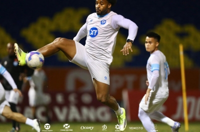 Trực tiếp Thanh Hóa vs Nam Định: Ngọc Mỹ đá chính, Xuân Son dự bị