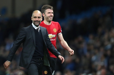 XÁC NHẬN: Nhà cầm quân 44 tuổi sáng cửa dẫn dắt MU