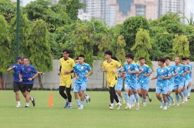 U19 Việt Nam chăm chỉ tập luyện hướng đến giải Đông Nam Á