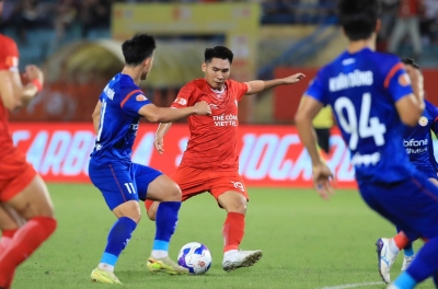 Vòng 24 V.League 2025/26: CLB PVF-CAND thêm 1 điểm, cuộc đua thêm 'nóng'!