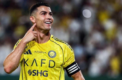 Ronaldo tái xuất Ngoại hạng Anh, nhưng không phải MU?