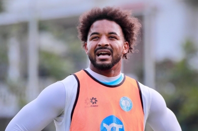 Trực tiếp Nam Định vs Hà Tĩnh: Xuân Son đá chính