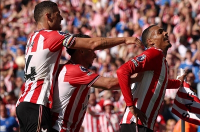 Trực tiếp West Ham vs Sunderland, 19h30 hôm nay 24/1