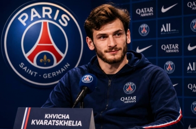 Kvaratskhelia phát biểu khiêm tốn nhưng Arsenal sẽ 'lạnh gáy' khi nghe!